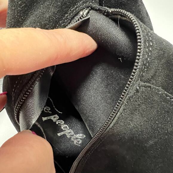 Free People SZ 39 US 9 Echo Black Suede Over The Knee Platform Heel Slouch Boot - Picture 10 of 16